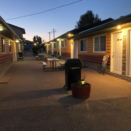 Alpine Motel Rocky Mountain House Dış mekan fotoğraf