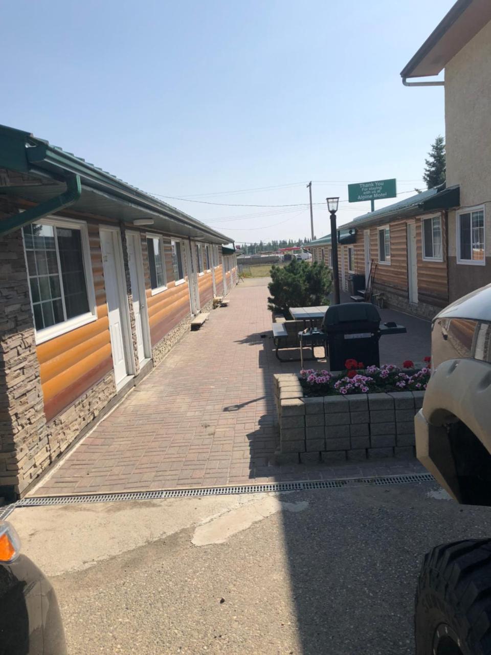 Alpine Motel Rocky Mountain House Dış mekan fotoğraf