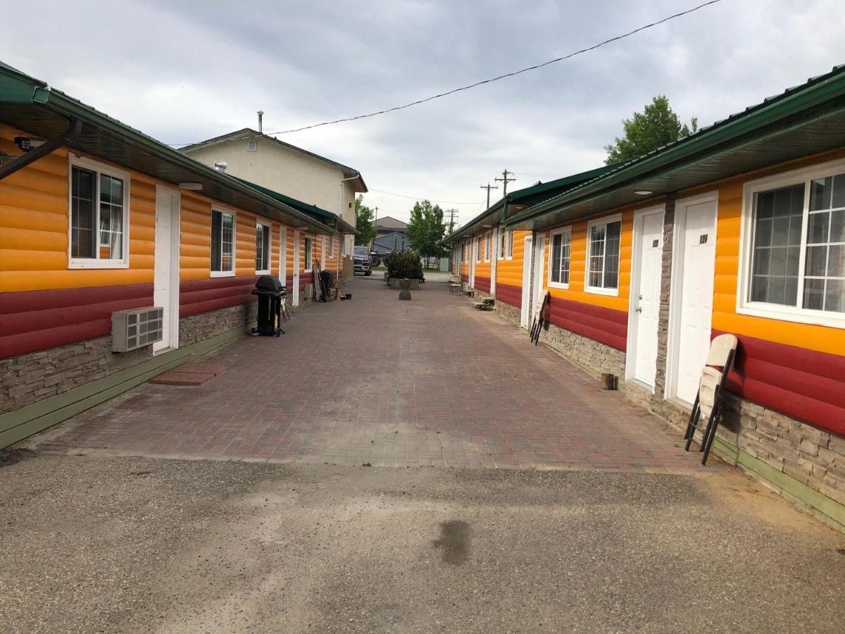 Alpine Motel Rocky Mountain House Dış mekan fotoğraf